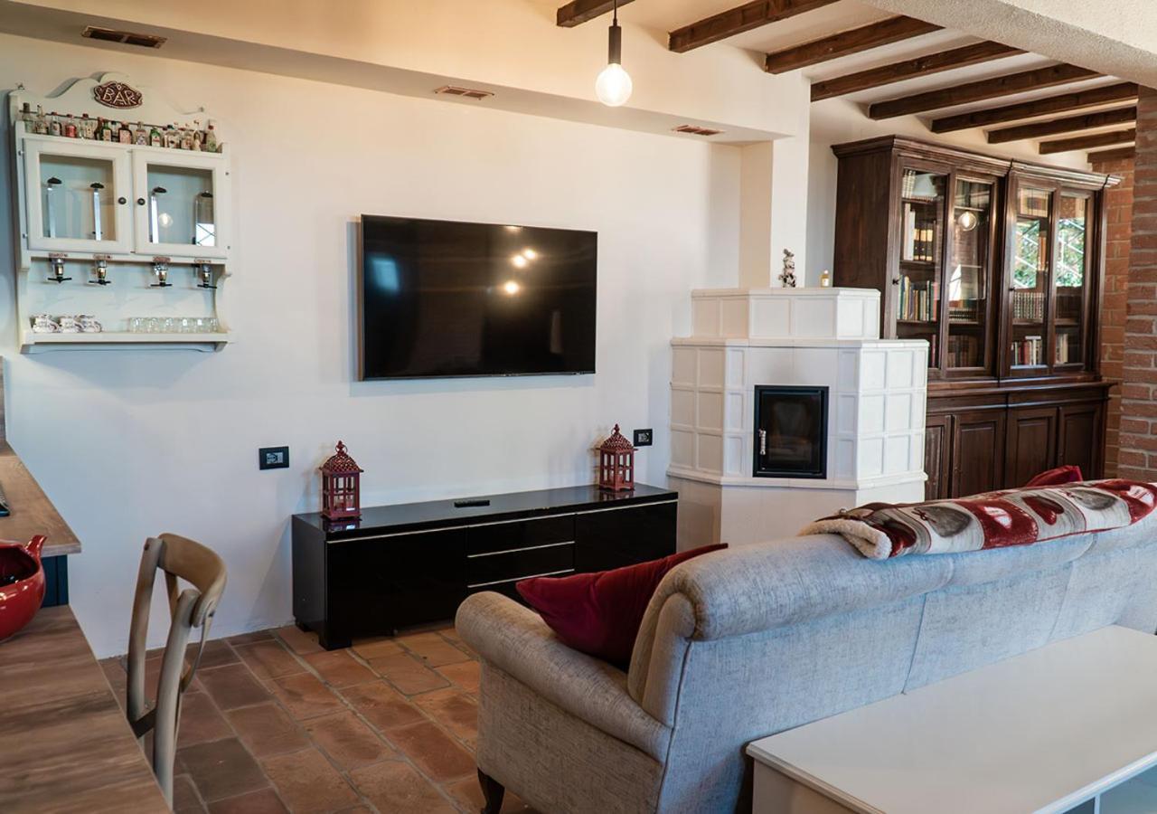 Casale Gambini Appartement Quattro Castella Buitenkant foto